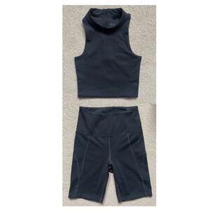 Freddie Black Back Zip Workout Set XS